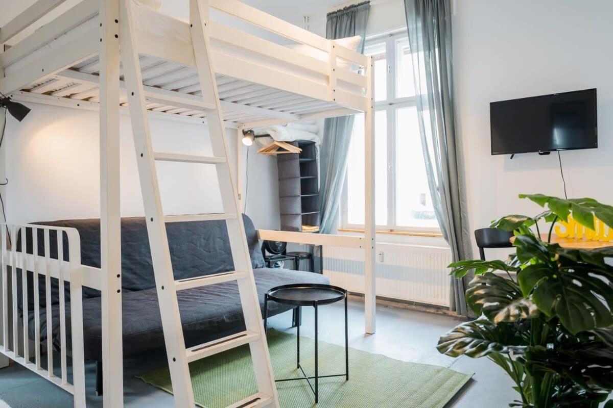 Shabby Chic Plus Self Checkin Plus Free Street Parking Berlino Esterno foto