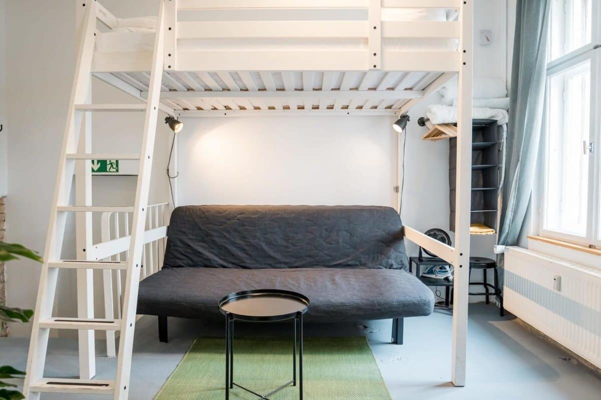 Shabby Chic Plus Self Checkin Plus Free Street Parking Berlino Esterno foto
